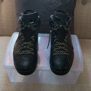 Jordan 6 Retro Black Cat